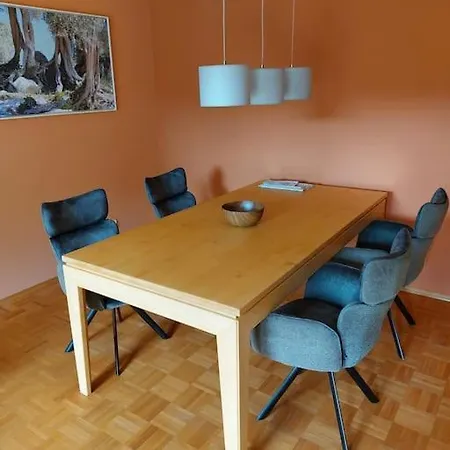 Ruhe Geniessen Und Wohlfuehlen Auf 70m² Appartement